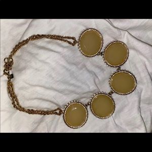 Stunning statement necklace !